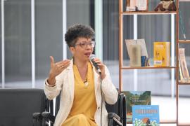 Campanha que arrecada bonecas pretas como forma de enfrentamento ao racismo é lançada na Biblioteca Central da Bahia