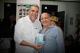 Academias de Letras da Bahia prestam homenagem ao diretor-geral da Fundação Pedro Calmon pela valorização à produção baiana