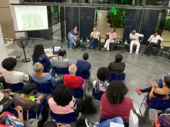 Encontro com historiador