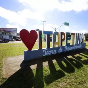 2ª Feira Literária de Itapetinga celebra a literatura como semente de cidadania, liberdade e democracia