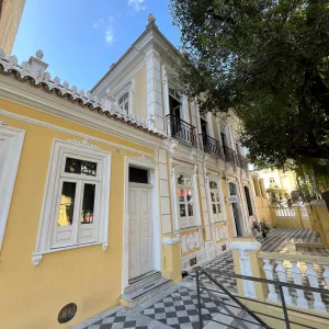 Biblio Conexão promove ação cultural e iniciação à tecnologia voltada para idosos na Biblioteca Anísio Teixeira