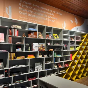 Sala mestres e mestras da palavra