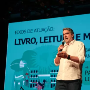 Governo da Bahia lança editais para bibliotecas, espaços de memória, arquivos, publicação de livros e pesquisadores