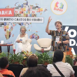 Bienal 2026: Com recorde de autores independentes, 'Vozes da Bahia' se consolida como vitrine da nova literatura baiana