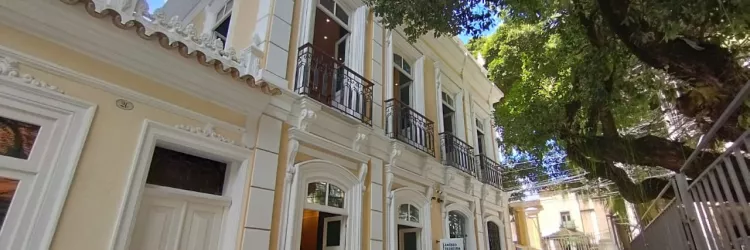 Fachada da Biblioteca Anísio Teixeira