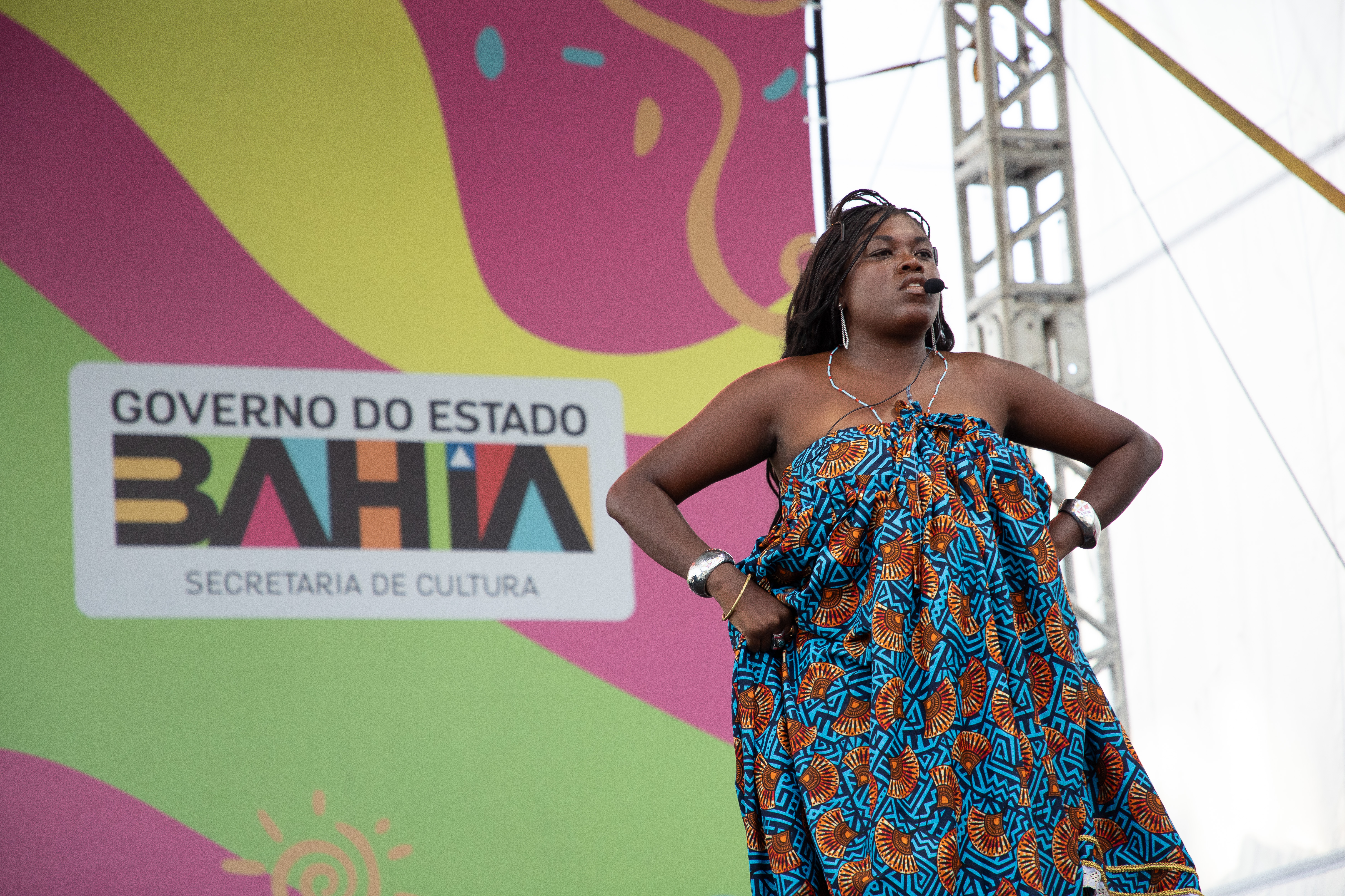 o primeiro colocado foi Fyah: Do ódio ao amor, com a multiartista NegaFyah