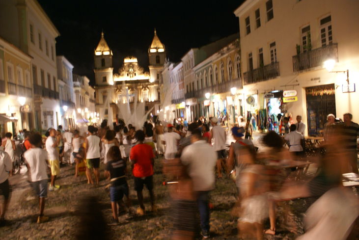 Cortejo da Escola de Dança da FUNCEB celebrou Dia Internacional da Dança