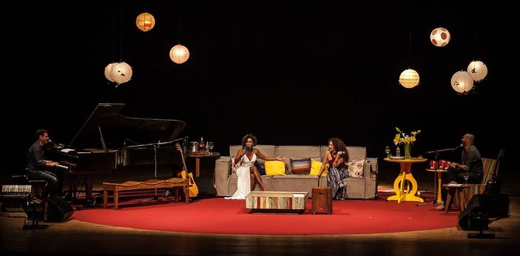 Claudia Cunha e Ana Mametto cantam no Domingo do TCA dedicado às mães
