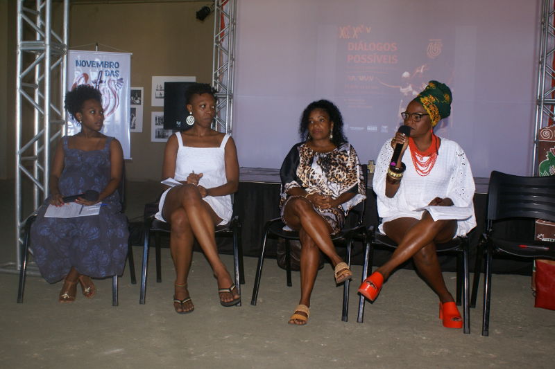 (esq) Inah Irenam, Jaqueline Elesbão, Marilza Oliveira e Vânia Oliveira