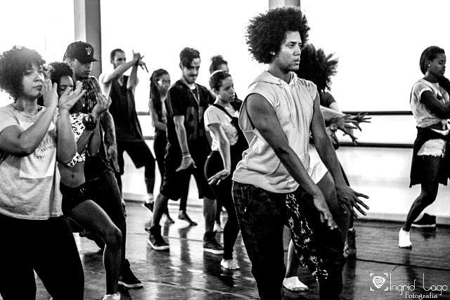 Aula com o professor Hélio Oliveira (Foto: Ingrid Lago)