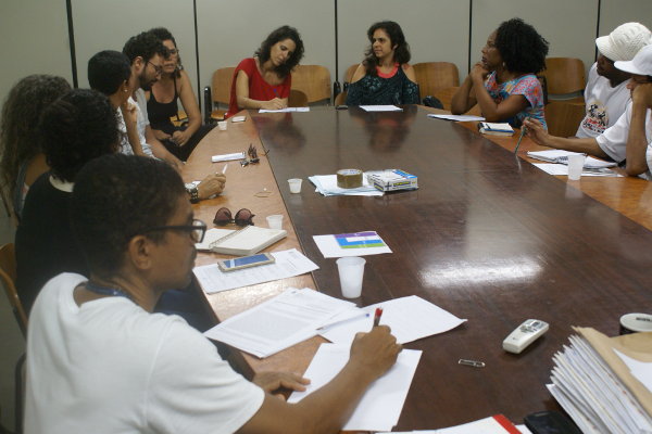 Reunião dos proponentes dos projetos aprovados no Edital Setorial de Música do Fundo de Cultura/Funceb/Secult ((Foto: Karl Anatnas)