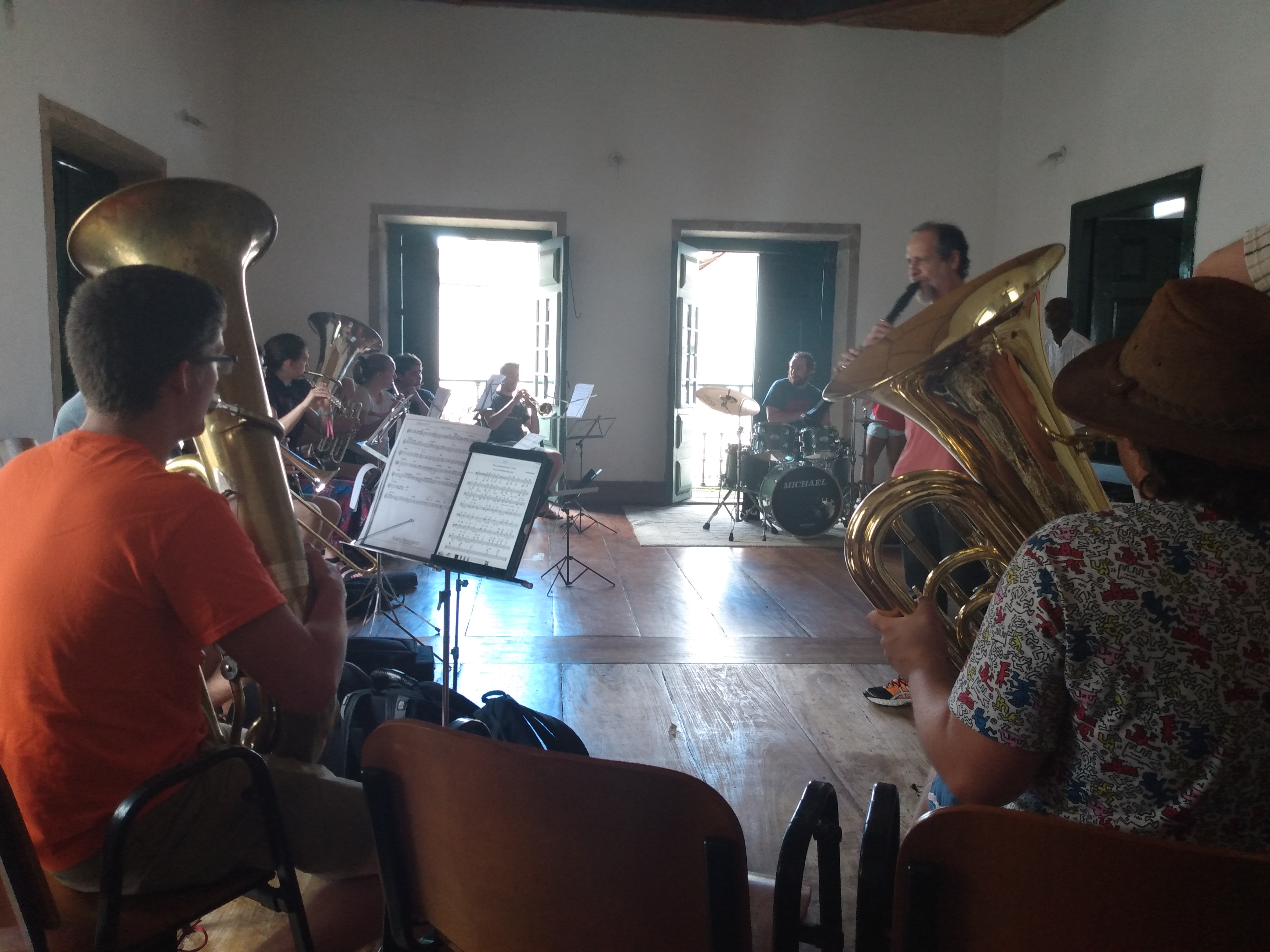 Centro de Formação em Artes recebe visita dos alunos da Ohio State University 