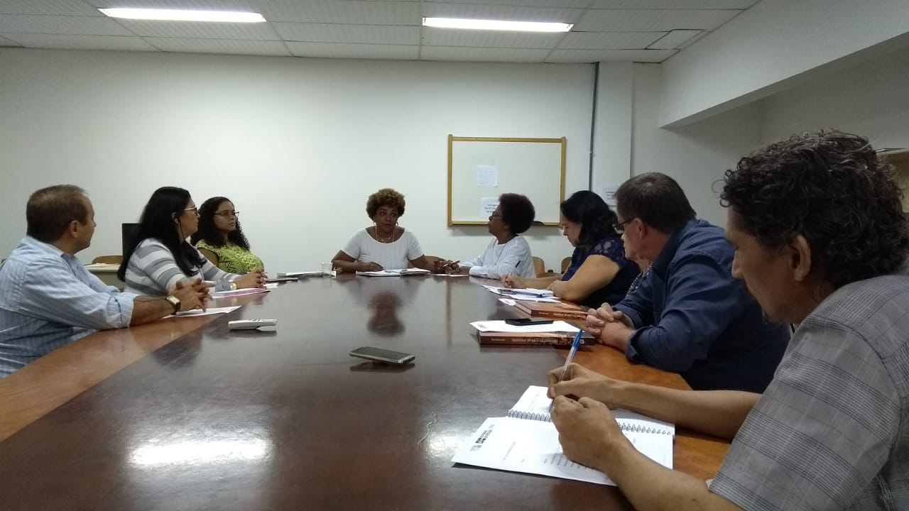 reuniao_conselho_curador