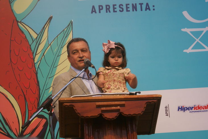  Iniciada nesta quinta, 5, sétima edição da Festa Literária Internacional de Cachoeira segue até domingo, 8 de outubro