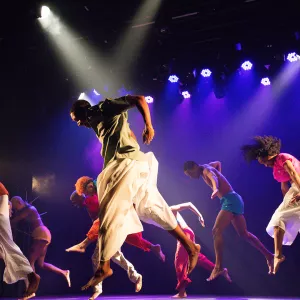 Quarta que Dança estreia com apresentações gratuitas de BTCA e Odun, em Salvador e Vitória da Conquista