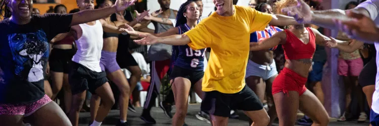 Festival Pelourinho Cultural realiza oficinas gratuitas de capoeira, teatro e dança, no Largo Tereza Batista