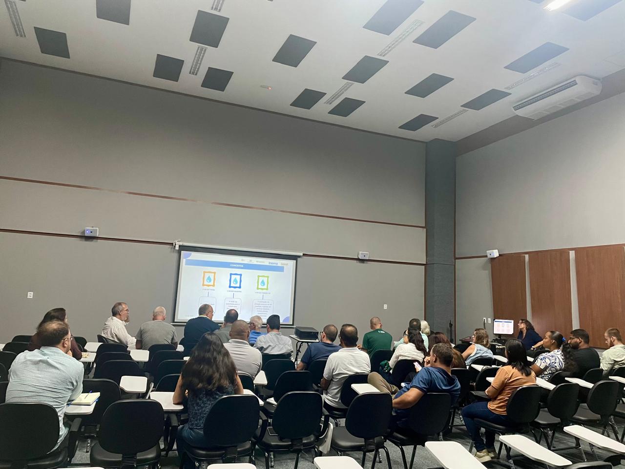 Inema participa de reunião da Câmara Técnica do CBH do Rio Paraguaçu em Feira de Santana