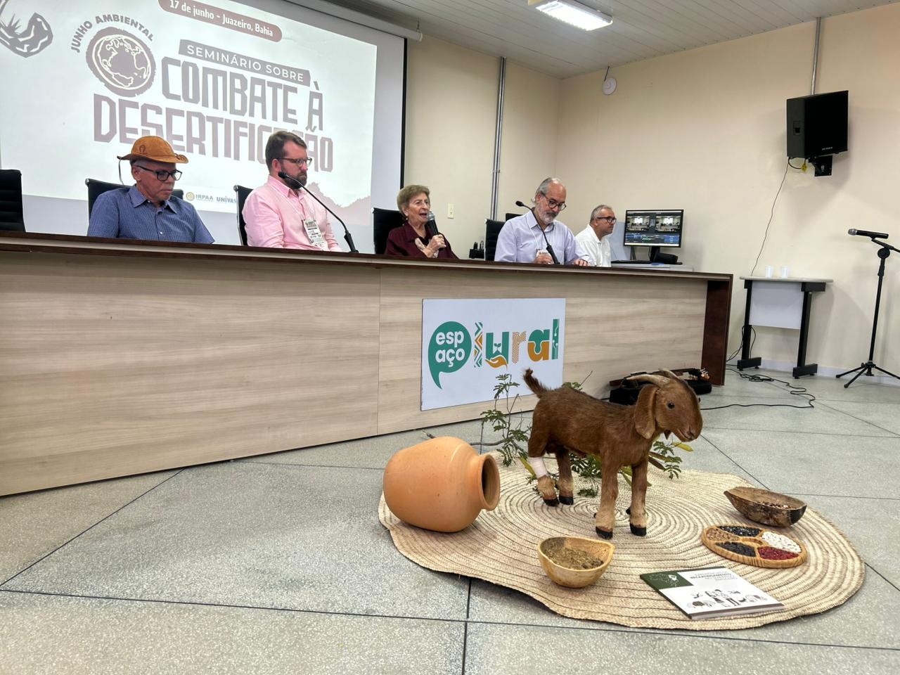 No Dia Mundial de Combate à Desertificação, seminário em Juazeiro fortalece construção de estratégias para atualização do Plano Estadual