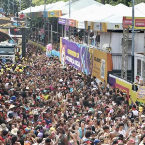 Previsão do Tempo: Temperatura no interior da Bahia pode passar dos 37 °C nesse Carnaval