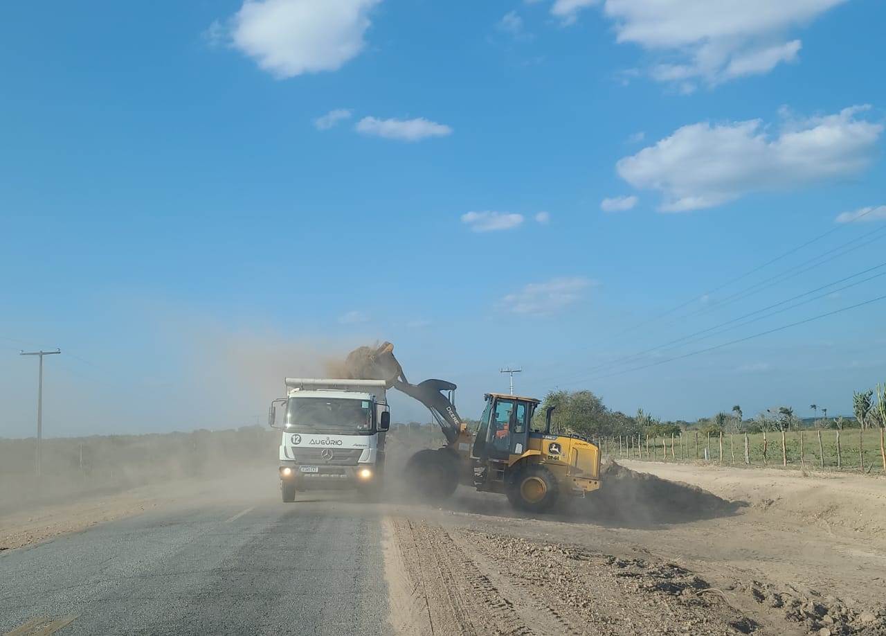 Sisal: Restauração da pavimentação é iniciada na BA-120, entre Monte Santo, Cansanção e Queimadas