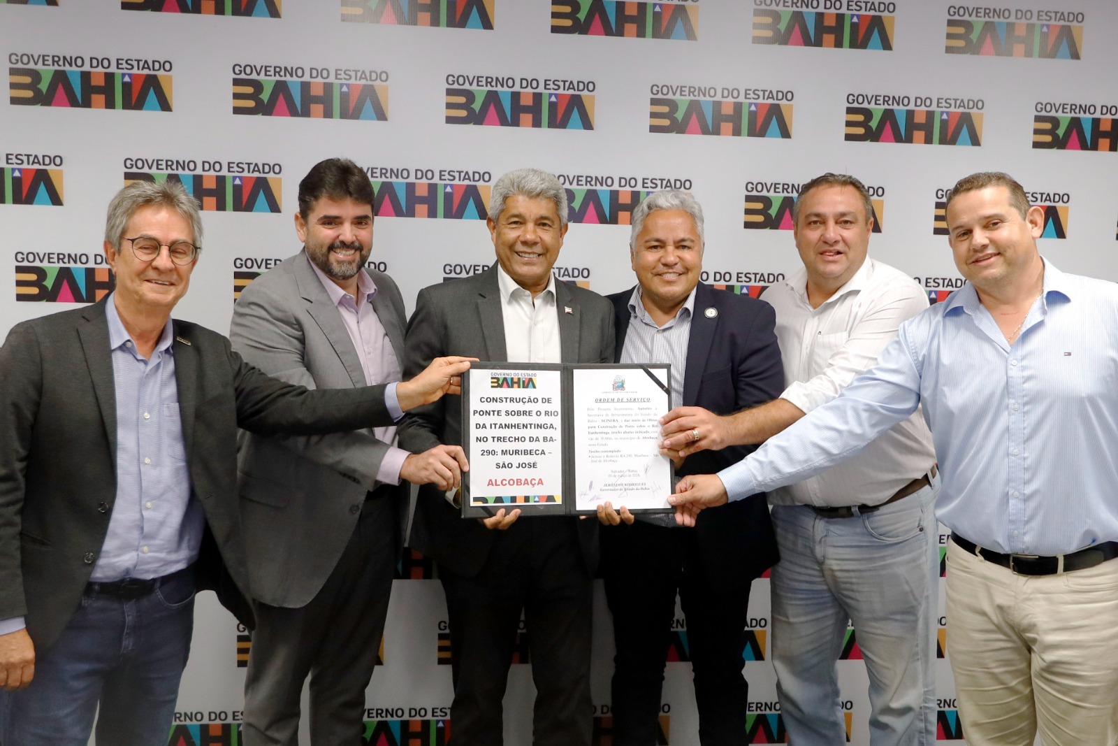 Governo do Estado assina ordem de serviço para construção de ponte em Alcobaça