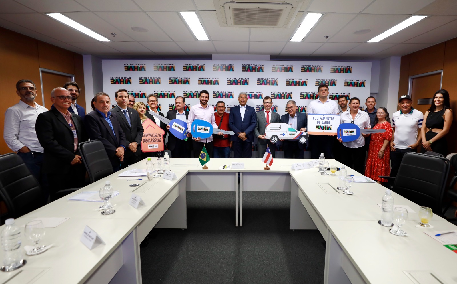  Jerônimo Rodrigues se reúne com prefeito de Iguaí e discute novos investimentos para o município