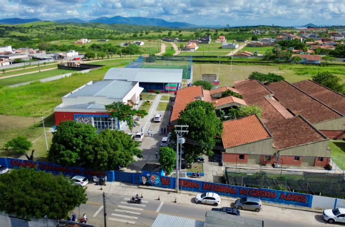 Entregas simultâneas do Governo da Bahia em Seabra, Castro Alves, Morpará e Amélia Rodrigues somam cerca de R$ 48 milhões em investimentos