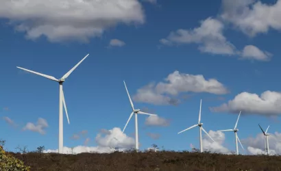 Bahia consolida liderança nacional em energias renováveis com avanços em eólica e solar