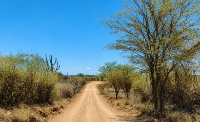 Acesso ao distrito de Cisterna, em Souto Soares 