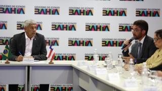 Reuniao Pref Filadelfia Feijão Almeida GOVBA 03.jpeg