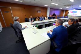 Reuniao Pref Manoel Vitorino Matheus Landim GOVBA 01.jpeg