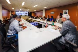 Reuniao Pref Santaluz Amanda Ercília GOVBA 01.jpg