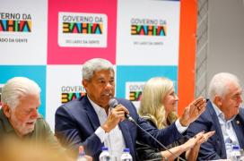 Reuniao do Governo da Bahia com secretários e parlamentares Amanda Ercilia GOVBA 01.jpg