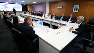 Audiencia com o prefeito de Firmino Alves Feijao Almeida GOVBA 02.jpeg