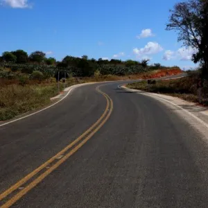 Bahia já investiu quase R$ 5 bilhões em 2024, com ênfase nas áreas social e de infraestrutura