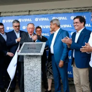 Em Feira de Santana, Vipal lança nova planta e anuncia ampliações com incentivo do Governo do Estado