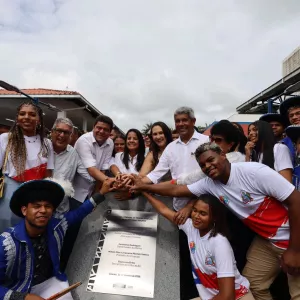 Coaraci recebe entregas do Governo do Estado com foco em educação, saúde e desenvolvimento rural