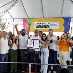 Itiruçu avança com entregas e autorizações do Governo do Estado nas áreas de abastecimento, saúde e infraestrutura