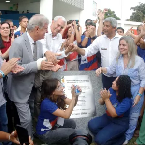 Obras viárias, para educação e equipamentos de saúde entregues pelo Estado ampliam acesso a serviços em Medeiros Neto