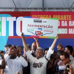 Cairu avança em mobilidade com pavimentação de rodovias e vias de acessos