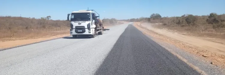 Pavimentação da BA-351,de Itiquira até Santa Rita de Cássia