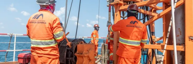 Segunda balsa entra em operação e reforça sondagem da Ponte Salvador-Itaparica