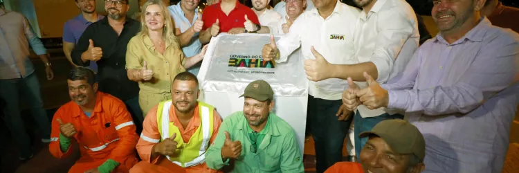 Governo do Estado entrega recuperação da BA-573.