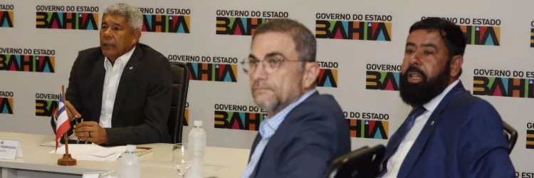 Uibaí recebe equipamentos para modernização da saúde, ambulância e TFD durante reunião com governador e secretários estaduais