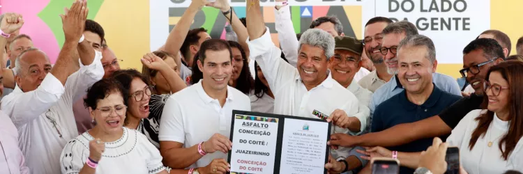 Governador assina ordens de serviço para obras de pavimentação em Conceição do Coité