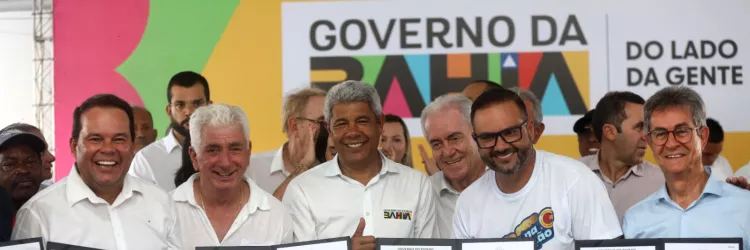 Governador autoriza obras de infraestrutura e educação e reforça serviços em Ipecaetá