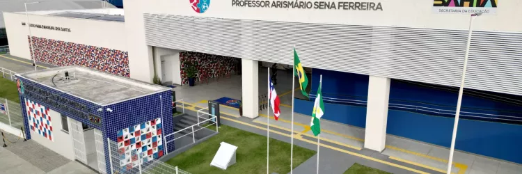 Em Ipirá, Governo do Estado entrega Novo Colégio de Tempo Integral e série de investimentos