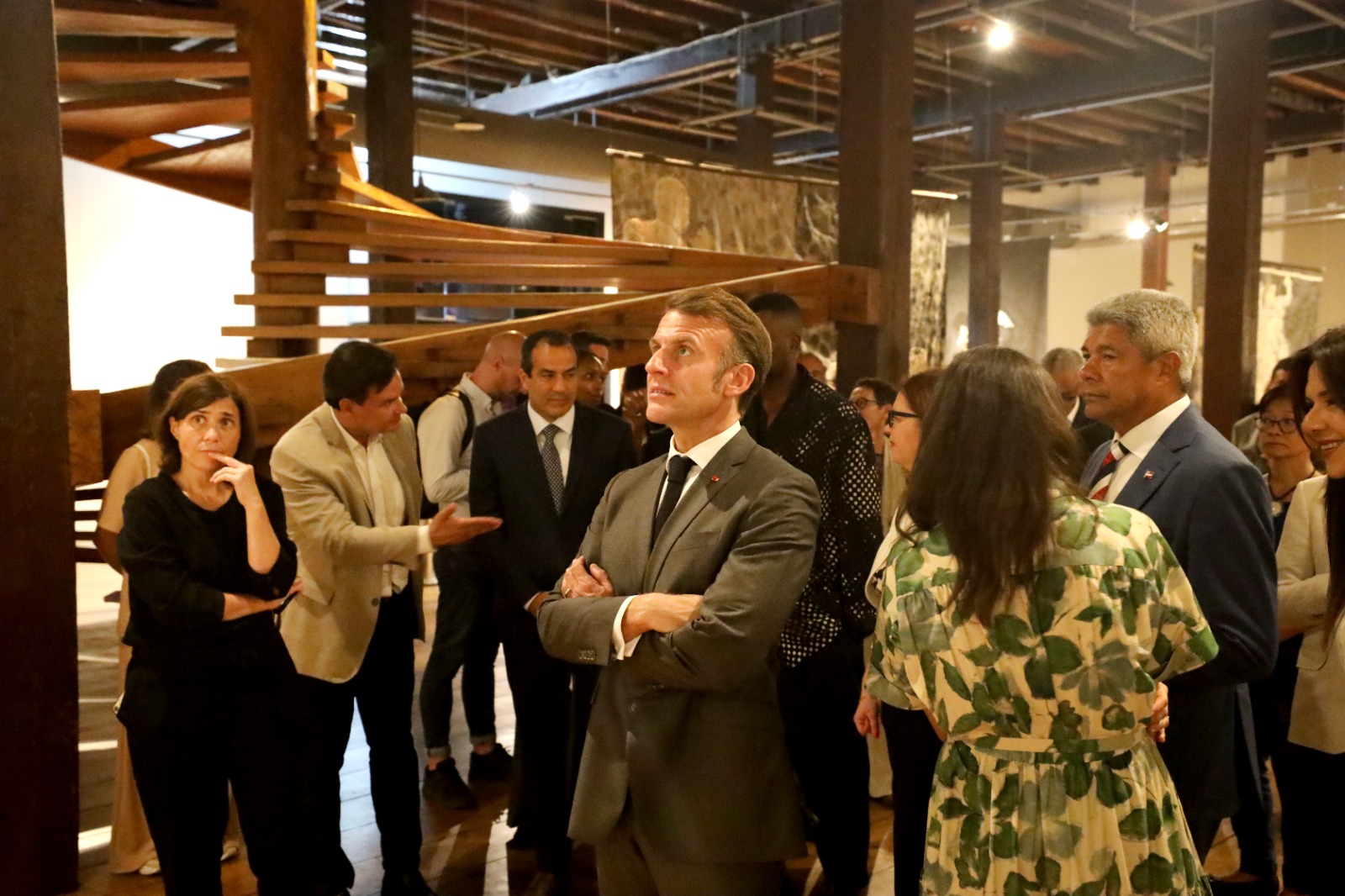 Presidente Macron no Museu de Arte 