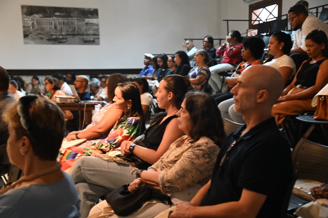 Programa (re)Conexões