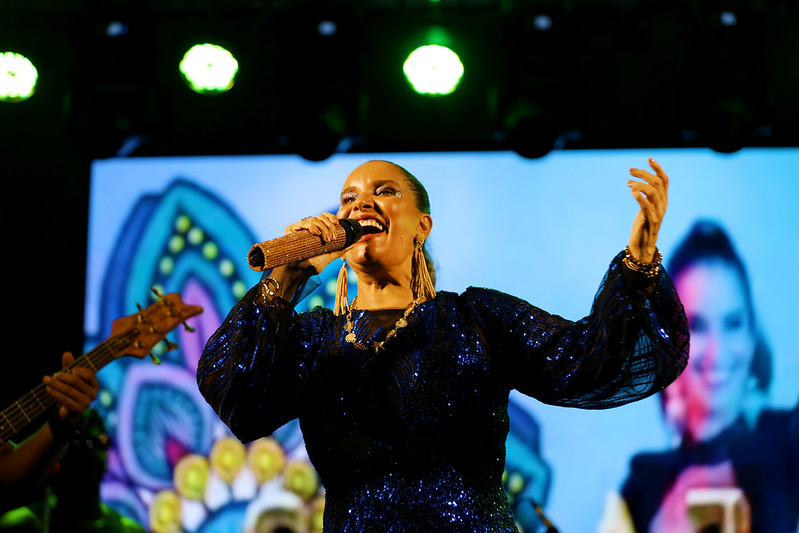 sarajane 40 anos do Axé Music